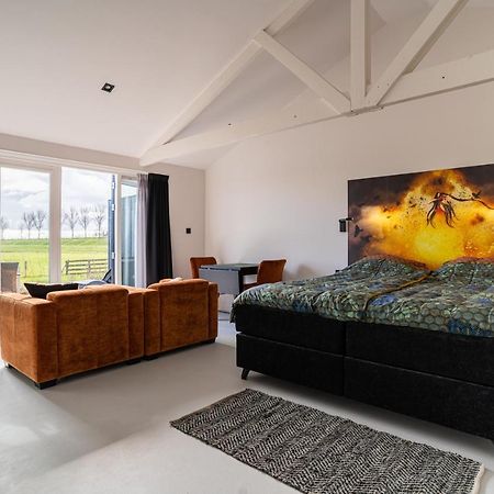 Bed and Breakfast Huize Leeghwater Зюйдостбемстер Экстерьер фото