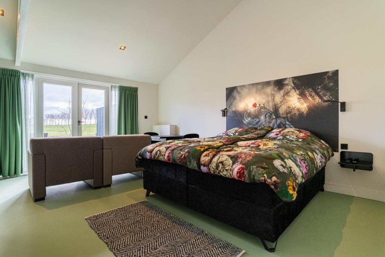 Bed and Breakfast Huize Leeghwater Зюйдостбемстер Экстерьер фото