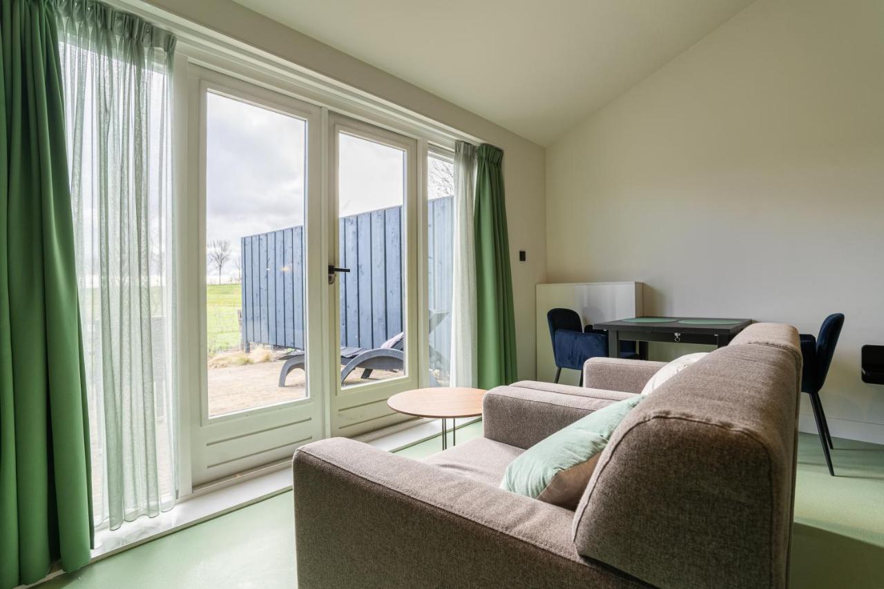 Bed and Breakfast Huize Leeghwater Зюйдостбемстер Экстерьер фото